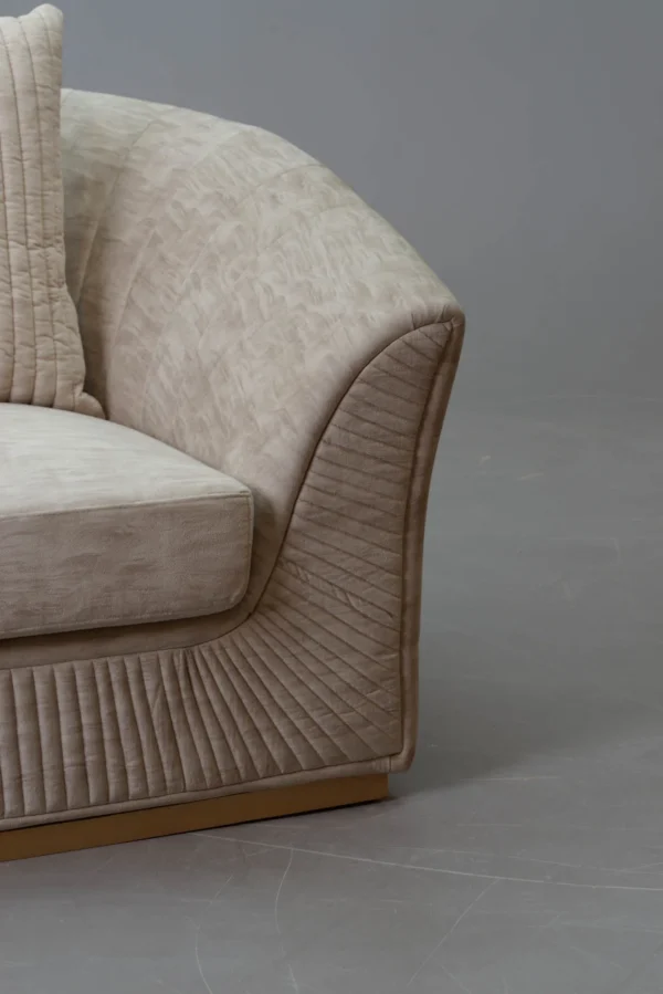 CLIVE SOFA - Image 3