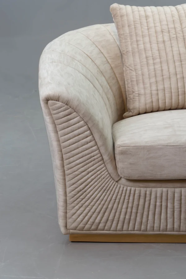 CLIVE SOFA - Image 4