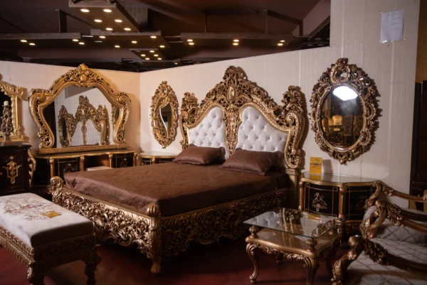 Crowned Gold BED