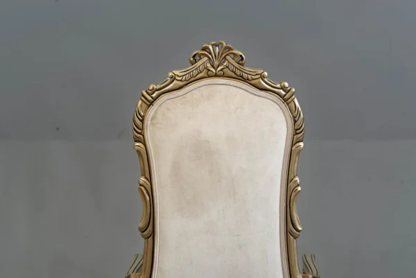 Windsor Dining Table Set - Image 15