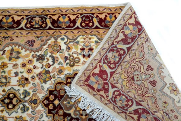 Premium Handmade Rug – Handwoven Elegance for Timeless Interiors - Image 4