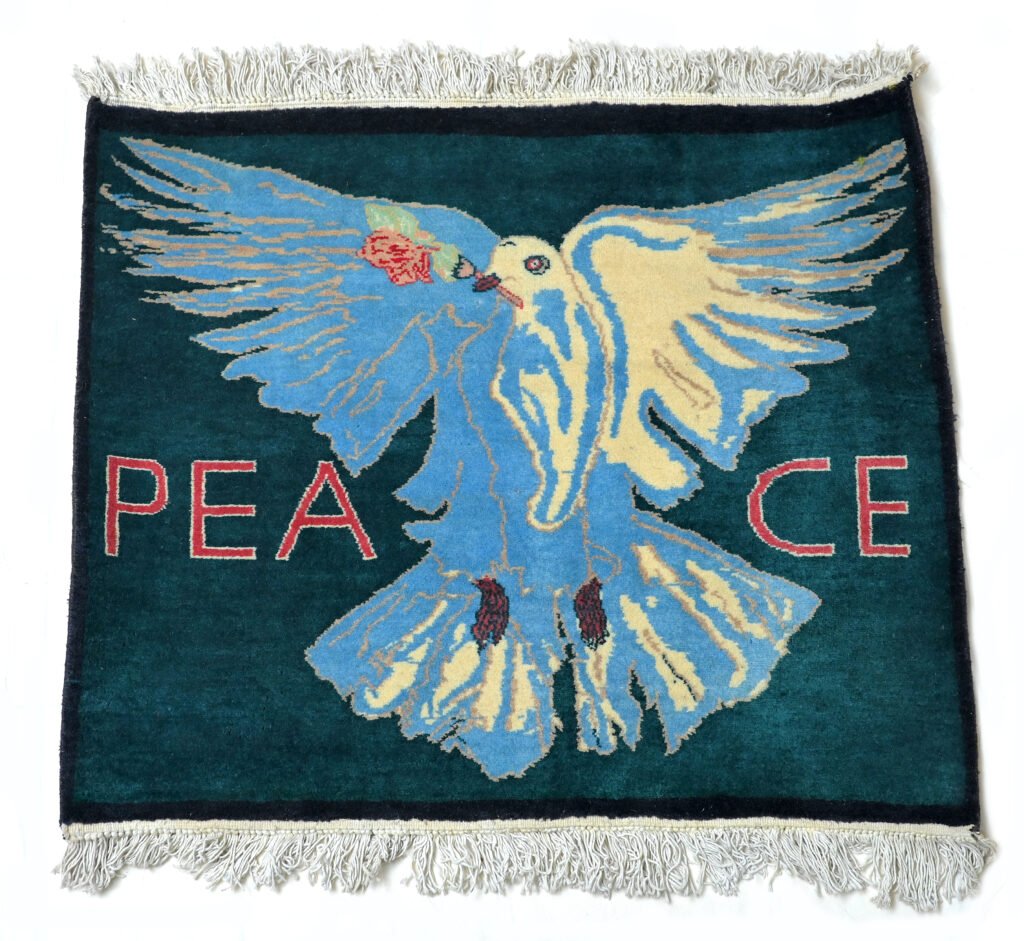 Handmade Rug – Authentic Artisan Craft for Elegant Home Decor